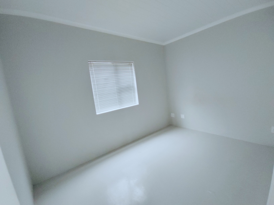 2 Bedroom Property for Sale in Britannia Reef Estate Western Cape